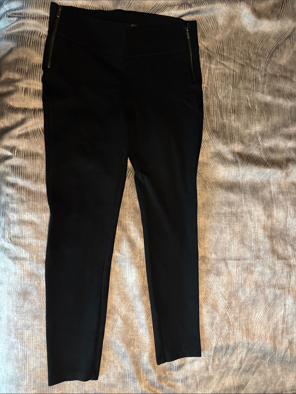 Zara Trafaluc Collection skinny pants Skinny Pants in Black Size Large Like New